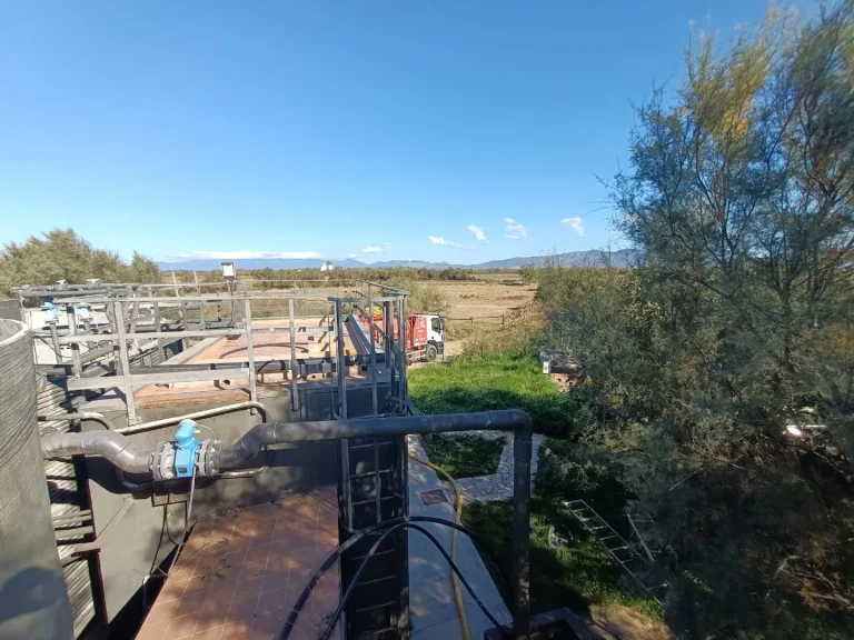Neteja del reactor d'una depuradora